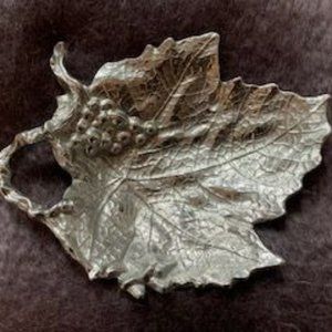 Mariposa Grape Leaf Dish